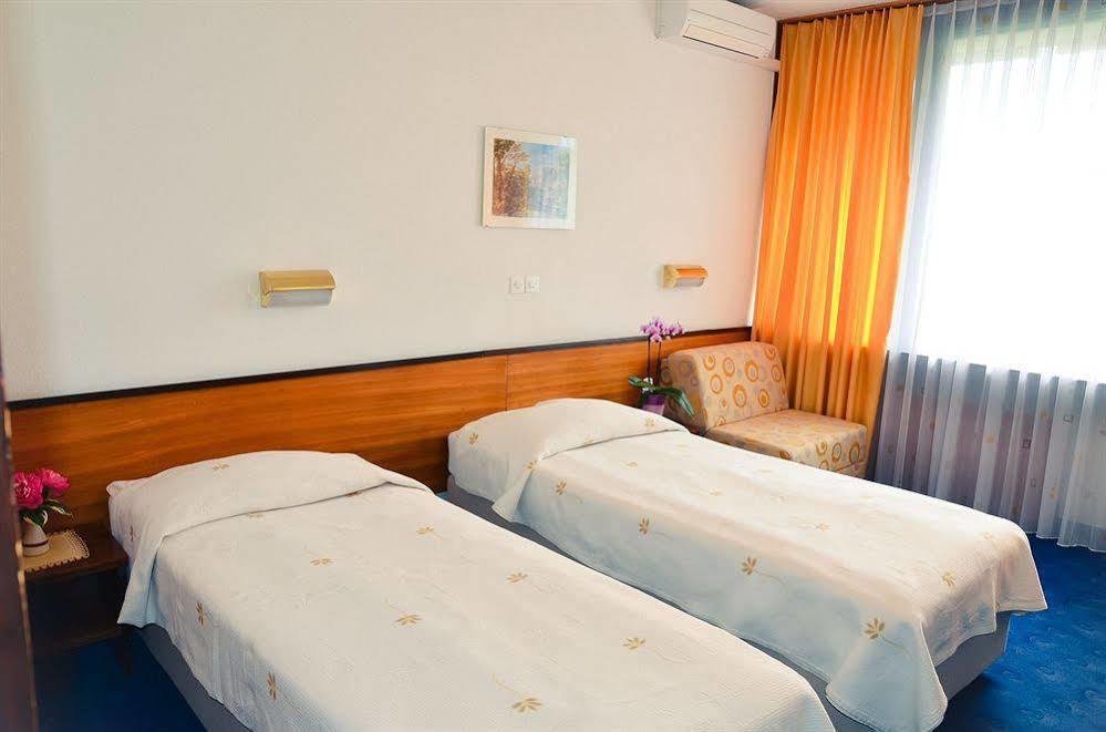 Hotel Krim เบลด ภายนอก รูปภาพ